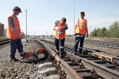 Обслуживание железнодорожных путей Обслуживание железнодорожных путей